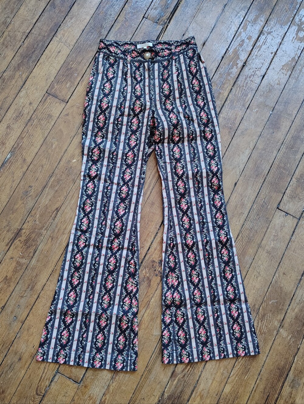 LoveShackFancy Bell Bottom Pants 4 Floral Meyerson Boho Chic Flares $345 Retail - Picture 7 of 8